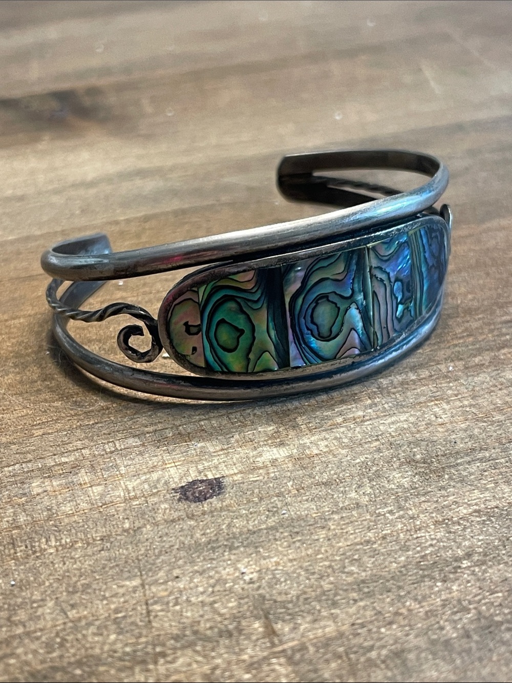 Abalone Inlay Silver Cuff Bracelet - Green Blue Shell